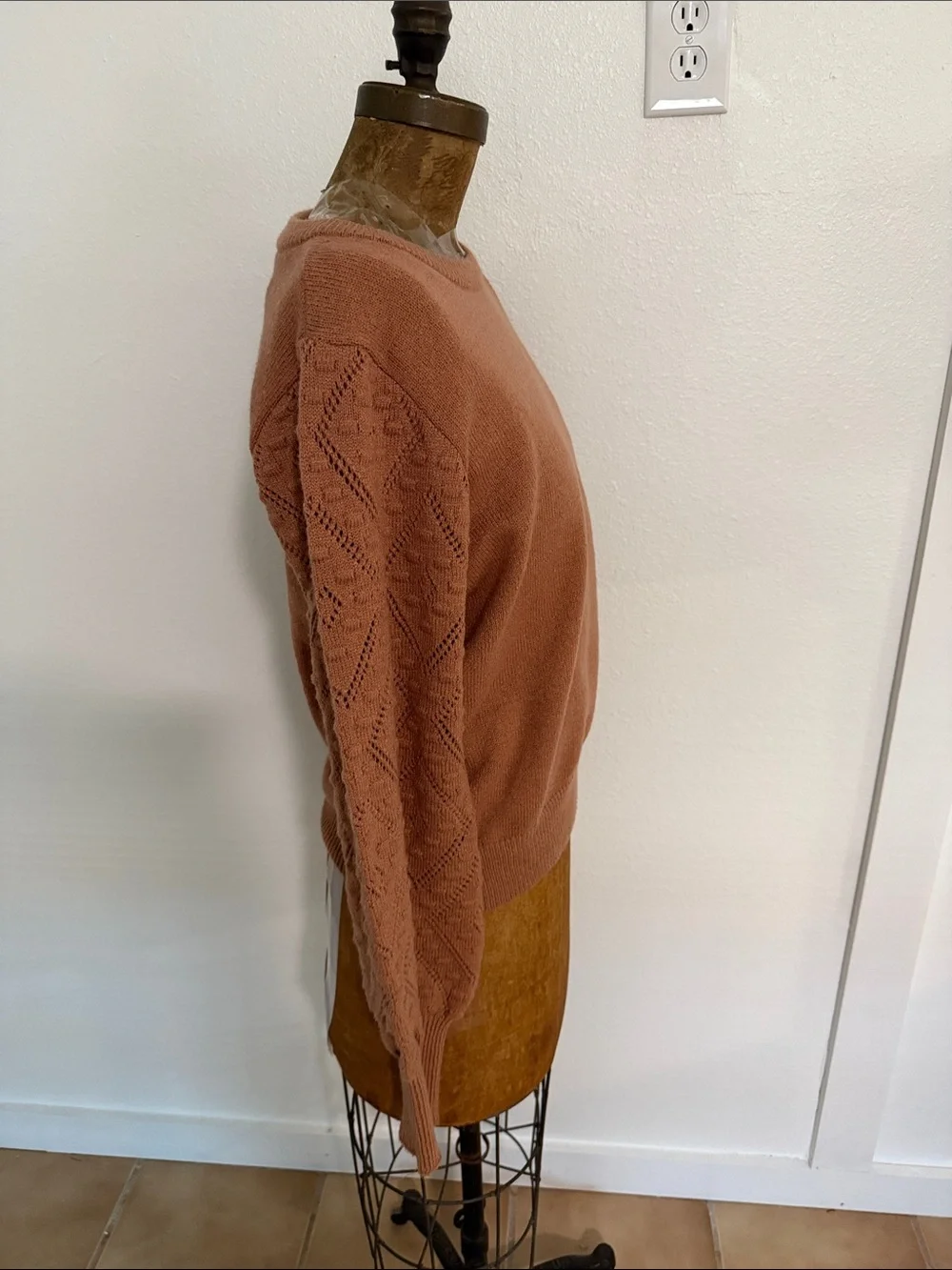 NWT Nanette Lepore Tan Pointelle Balloon-Sleeve Sweater - Size L & XL